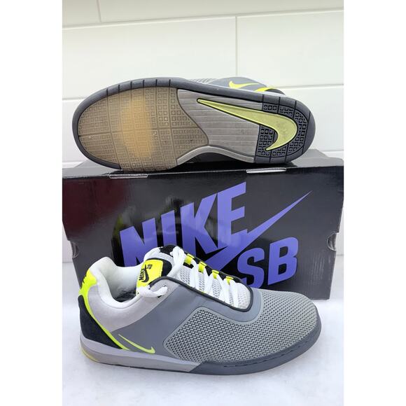 Size 12 Nike Zoom SB Tre Nuetral Grey Neon Yellow - Excellent - Picture 1 of 4